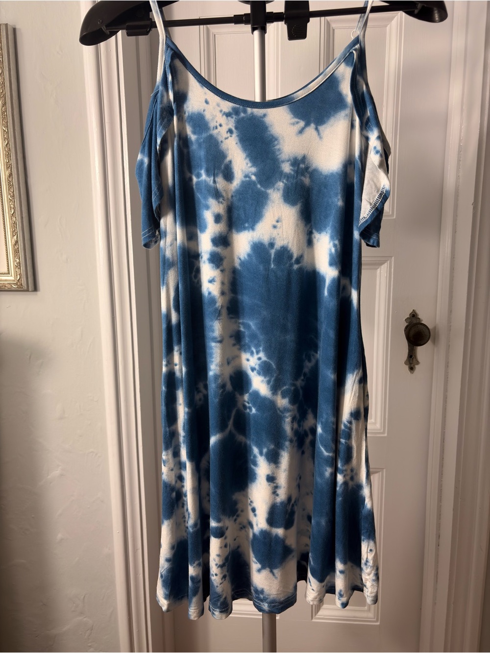 Jouica Blue & White Tie-Dye Cold-Shoulder Swim Coverup Sundress M